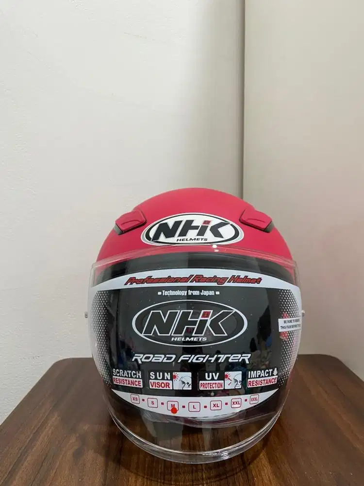 HELM NHK R1 SOLID