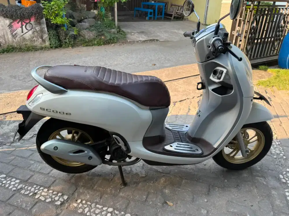 Scoopy keyless THN 2021 plat AB kota