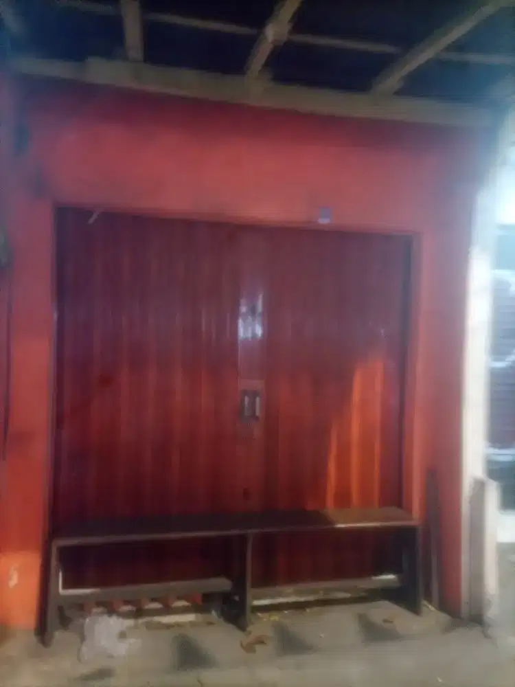 Dikontrakan tahunan