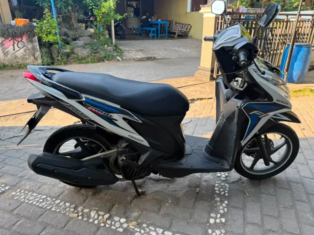Vario 125 THN 2013 plat AB Wonosari