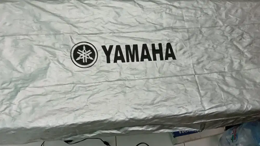 DIJUAL YAMAHA PSR USB FLASH DISK PIANO YAMAHA PSRS750 MANTAP RUMAHAN X
