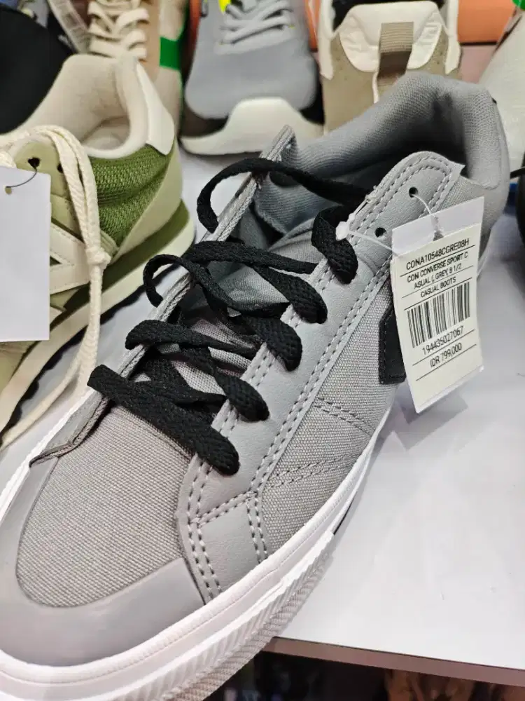 Sepatu Converse