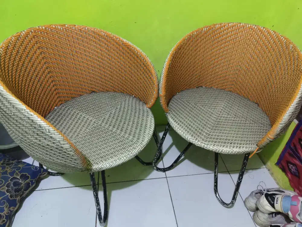 kursi anyaman rotan