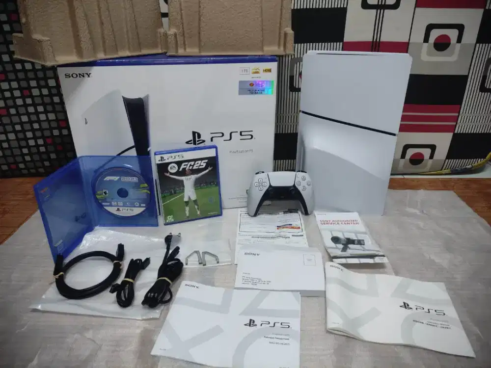 PS5 Slim Disc 1TB Seri 2118 Resmi Indo.Garansi panjang