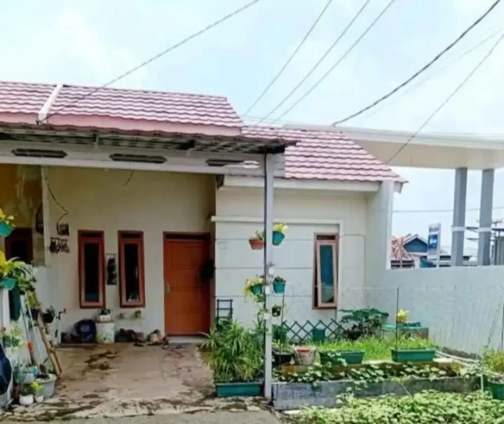 Rumah Dijual Di Karawang (Over Kredit) 2 KT - 1 KM 60m²