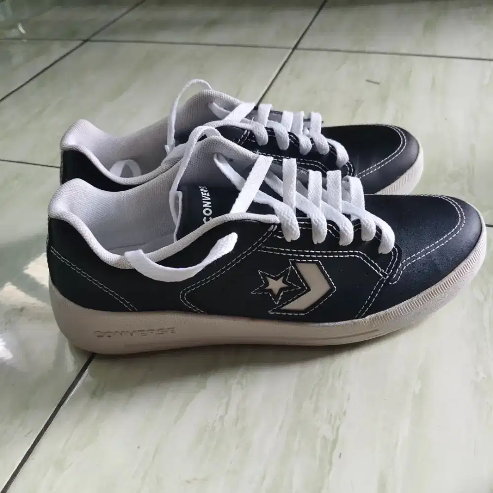Sepatu Converse day one court ox black ukuran 38