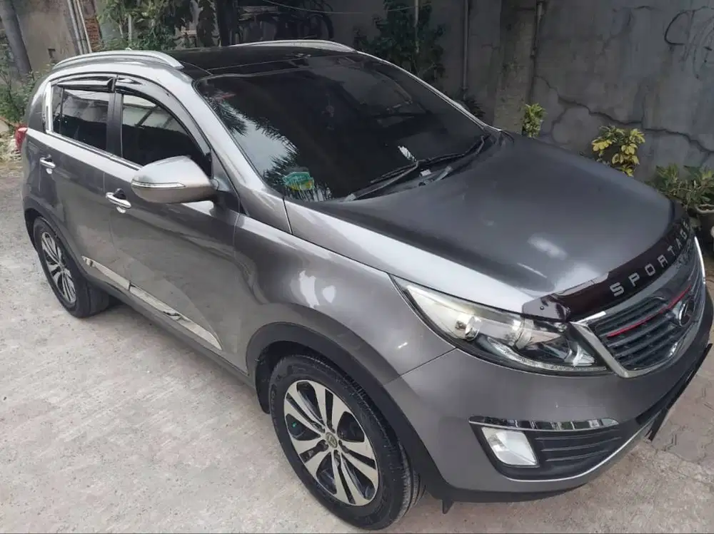 Kia Sportage 2.0 Platinum (tipe tertinggi) 2013 Automatic Terawat