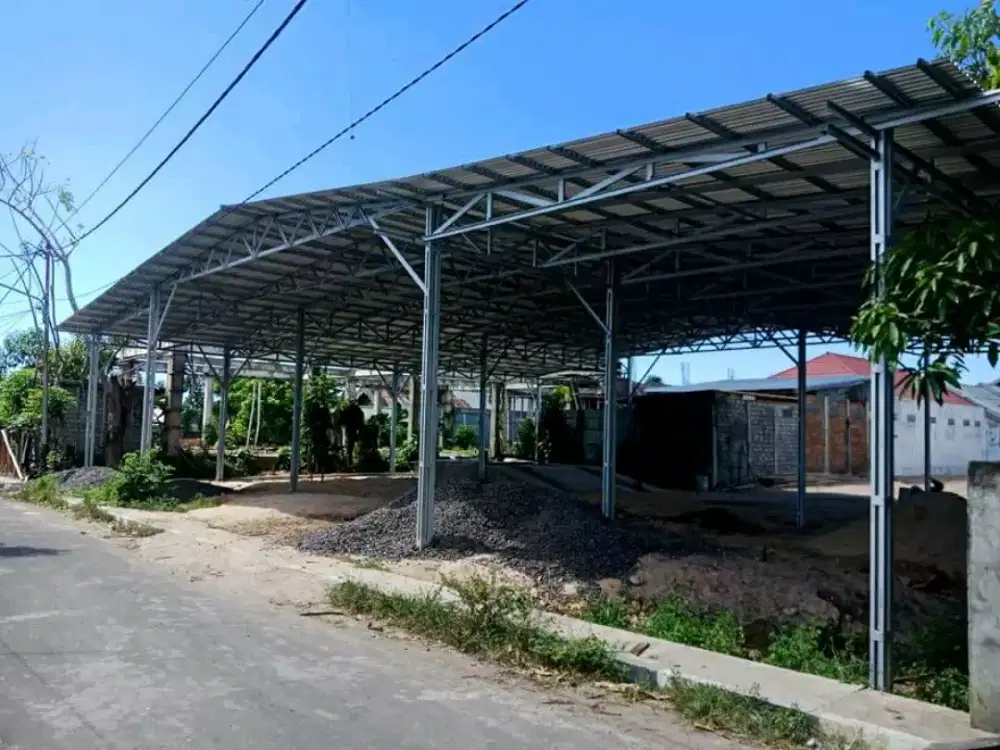 TUKANG PASANG BAJA RINGAN