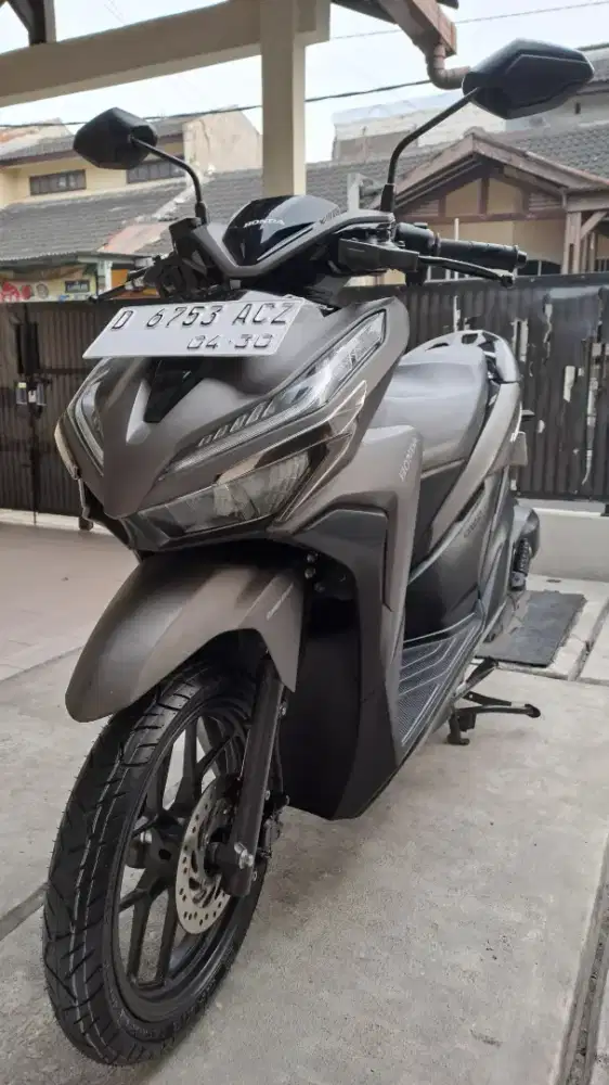 Vario 125 CBS ISS 2020 Exclusive Matte Brown