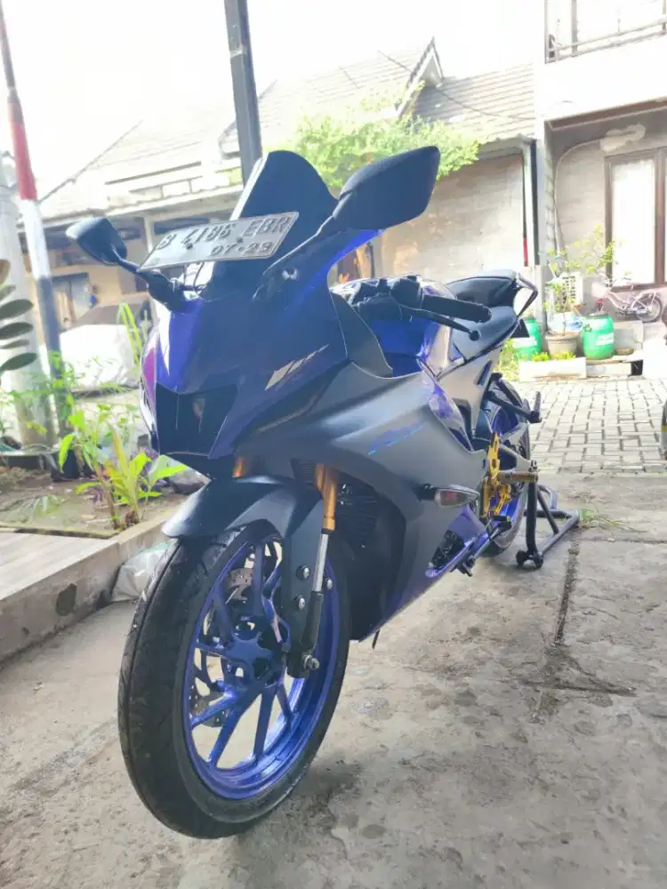 Yamaha R15 2023/2024