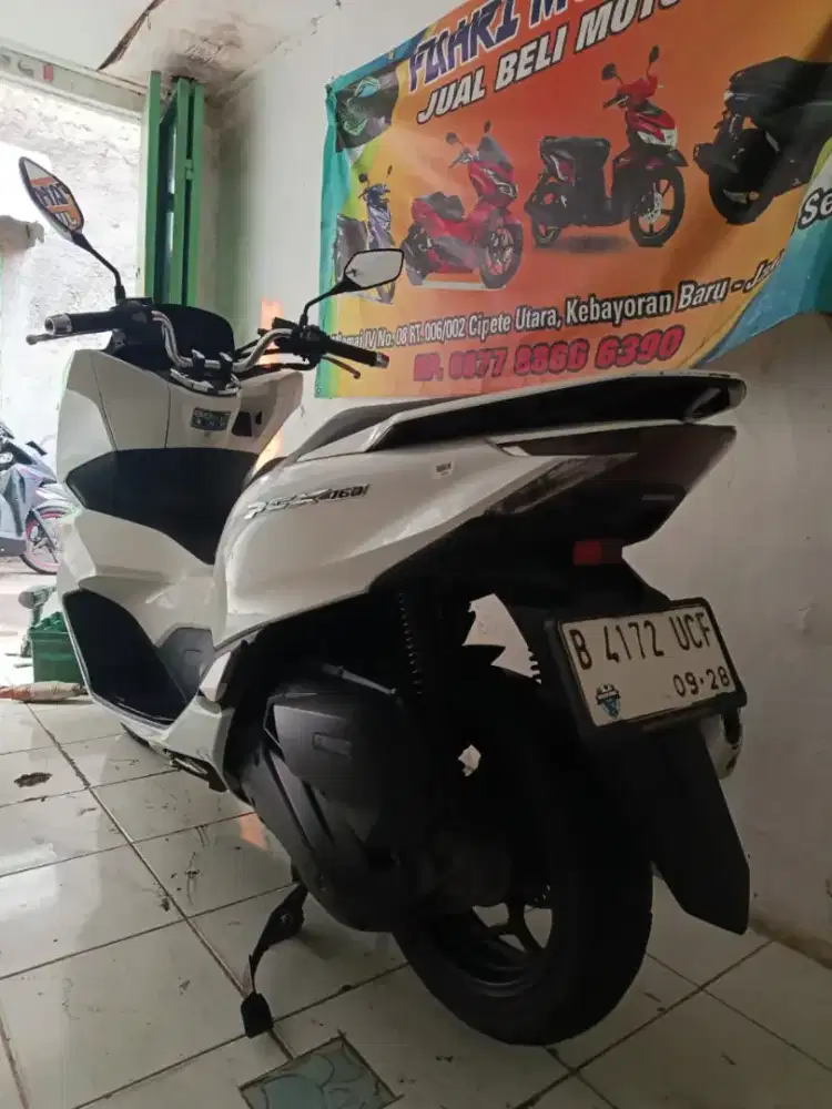 Honda PCX Surat Lengkap