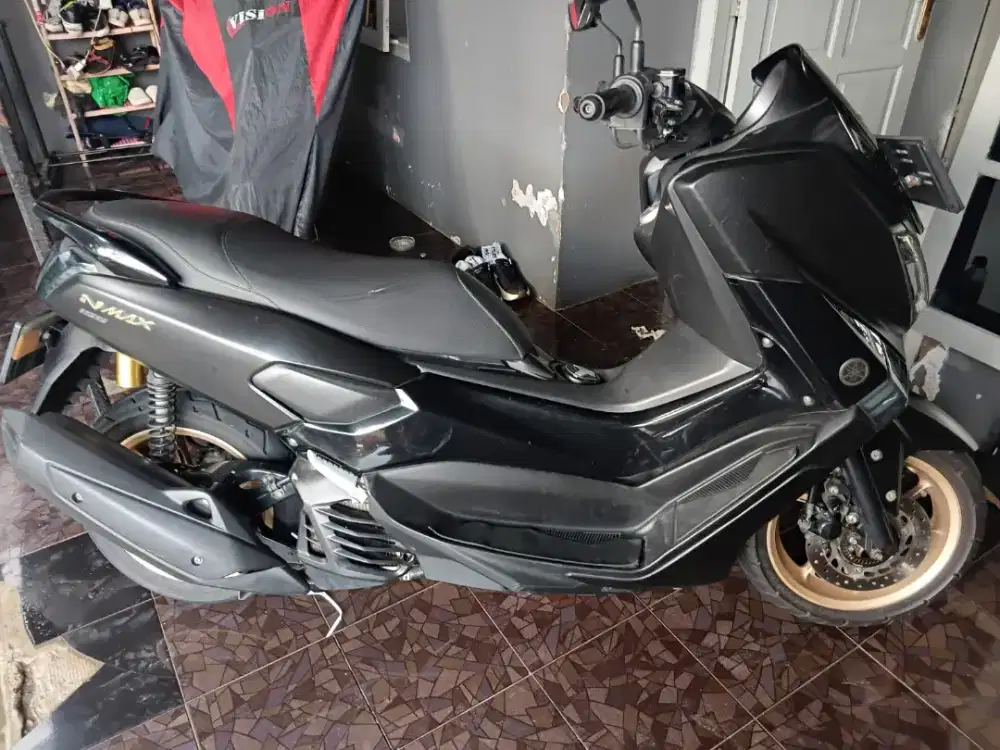 Nmax 2018 tangan pertama