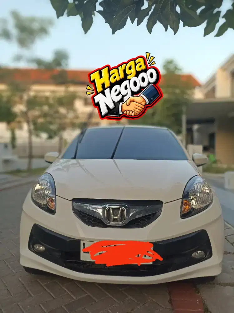 dijual murah mobil honda Brio e matic tangan pertama