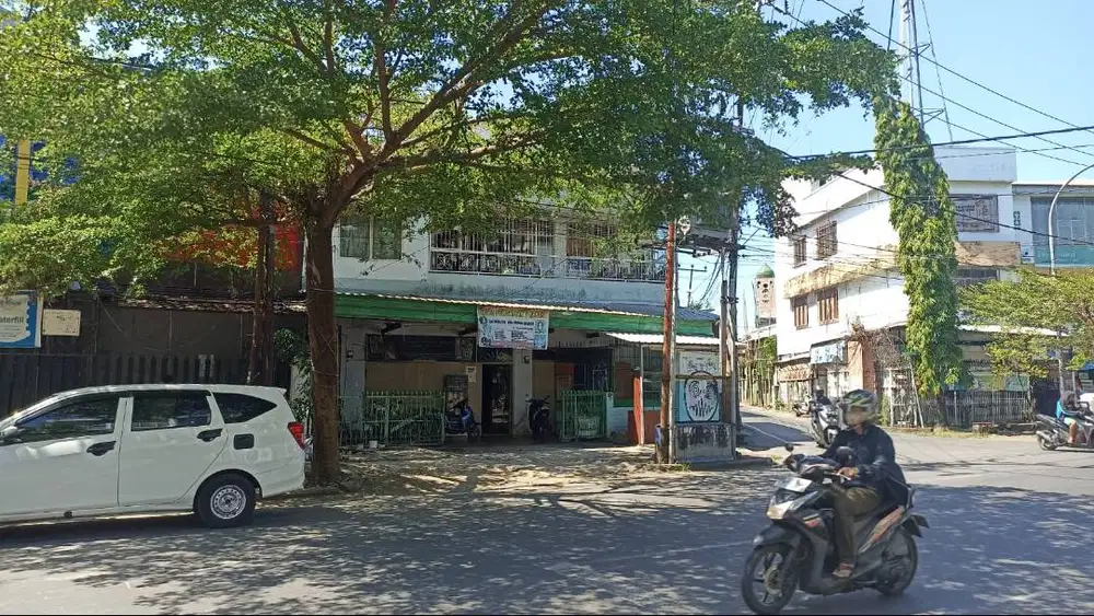 Dijual Rumah Lokasi Jalan Poros Dalam Kota
