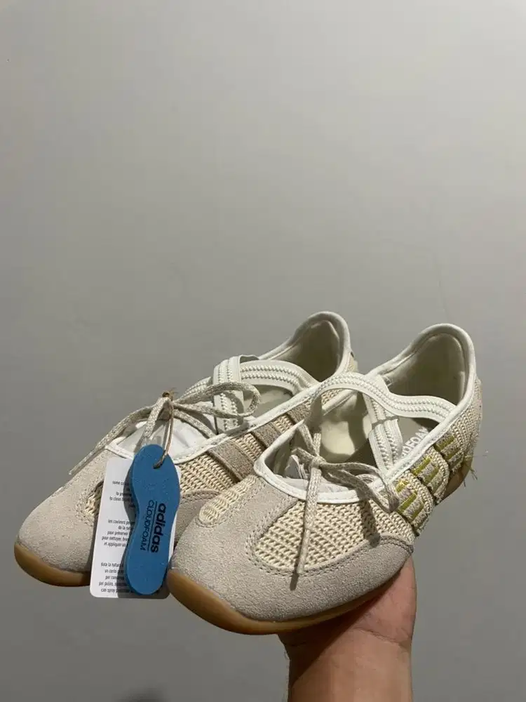Sepatu Adidas Barreda Mary Jane