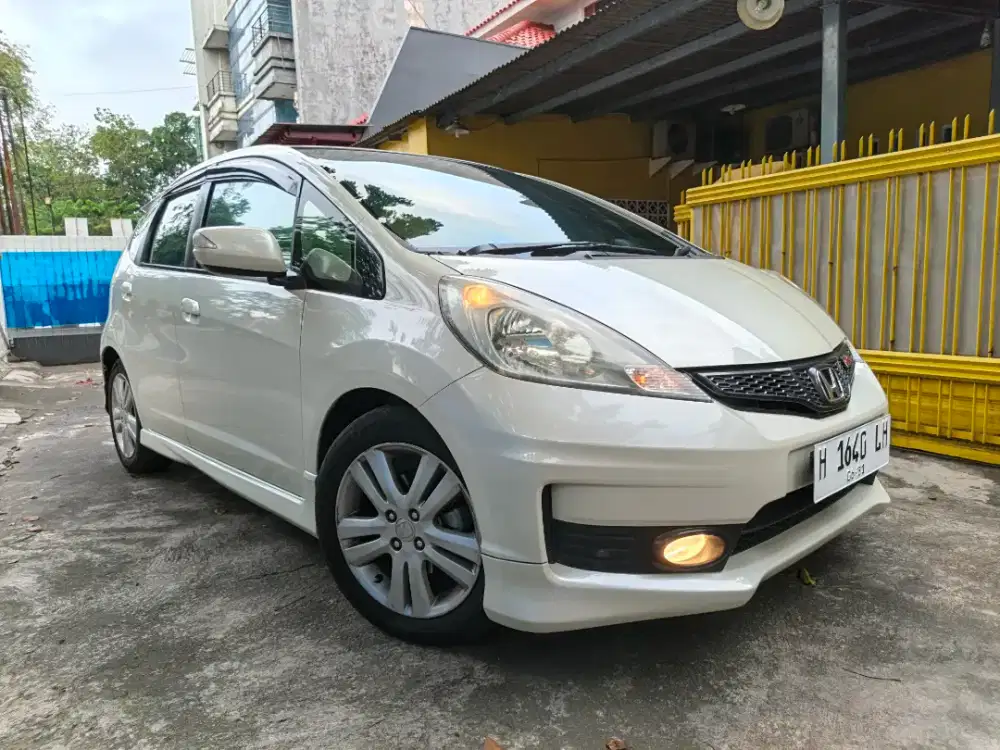 PAJAK BARU JAZZ RS MMC MATIC 2012 ISTIMEWA MULUS ANDROID A.N SENDIRI
