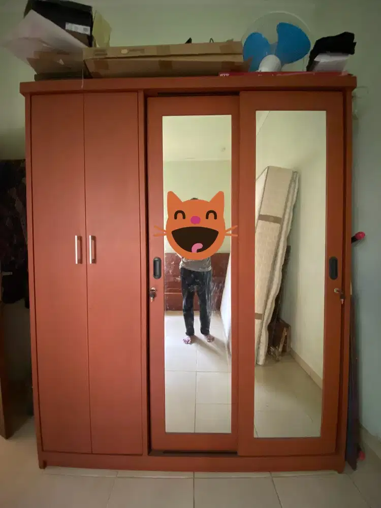 Lemari Kayu 3 Pintu Minimalis