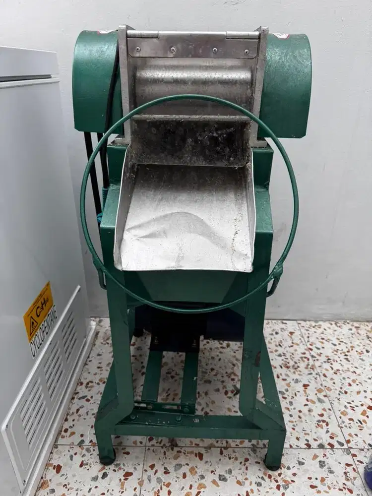 Mesin parut kelapa