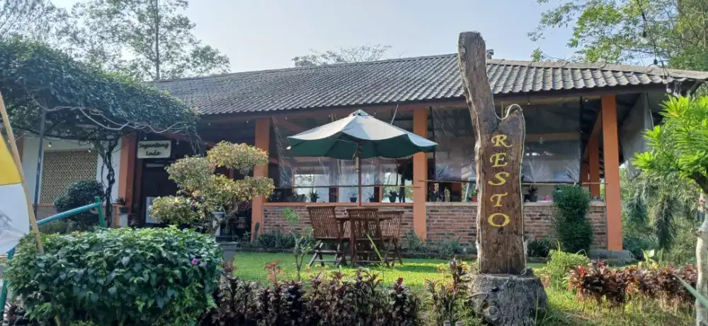 VILLA & RESTO KAWASAN PREMIUM