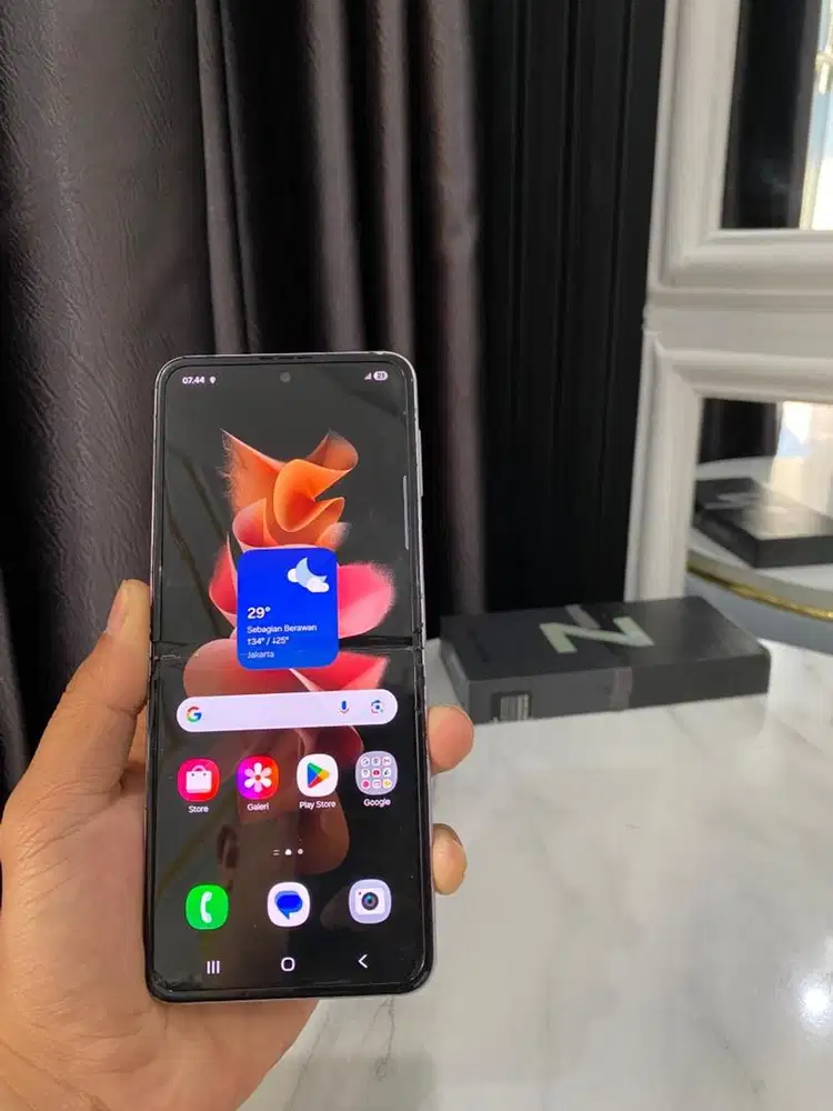 Samsung Z flip 3 5g 8/256gb