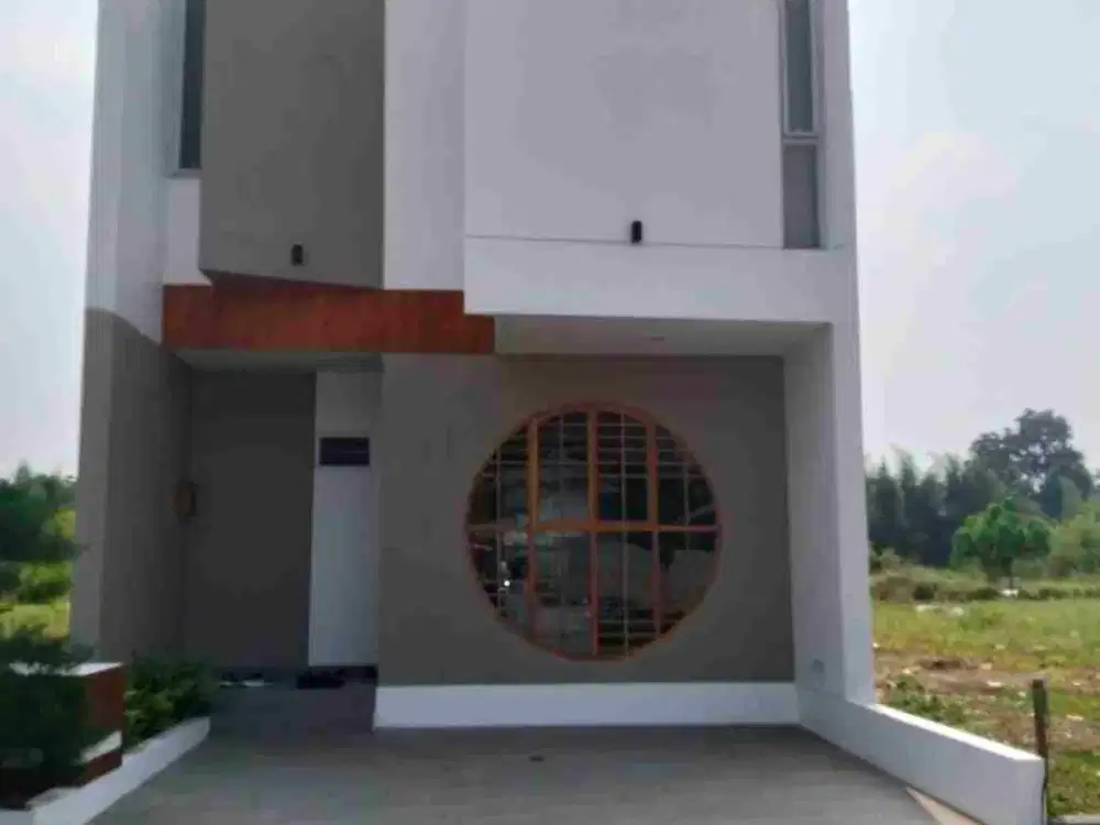 rumah 2 lantai 3 kamar tidur bisa KPR dekat MRT Lebak bulus