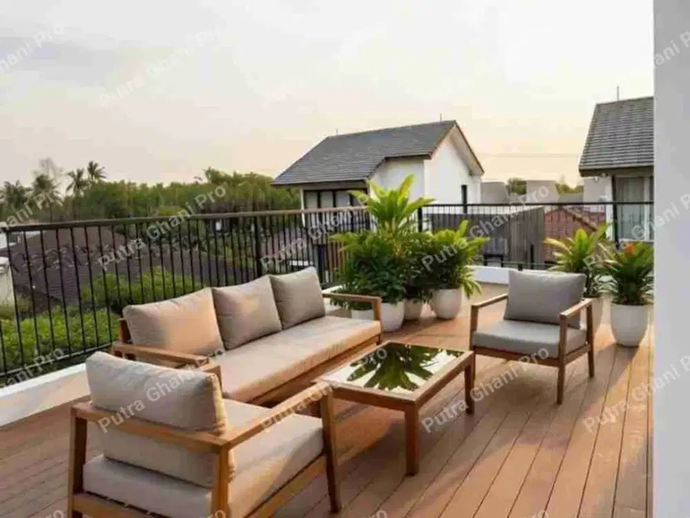 Rumah Mewah Privat Pool, Strategis Dekat Toll Cilandak