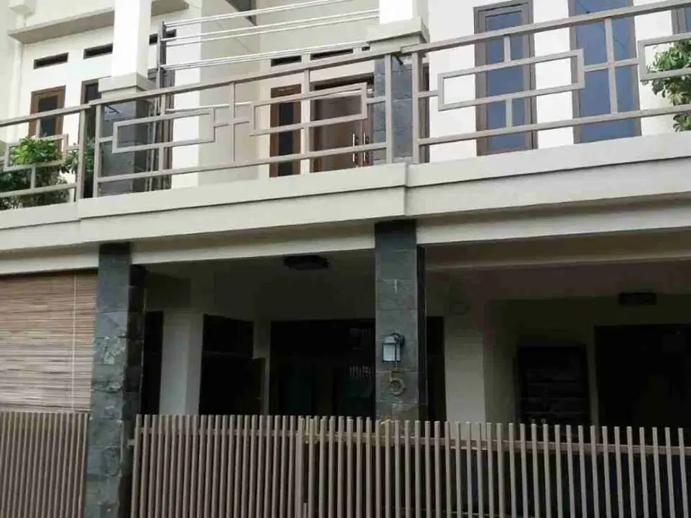 JUAL CEPAT RUMAH SIAP HUNI KIARACONDONG HARGA TERJANGKAU