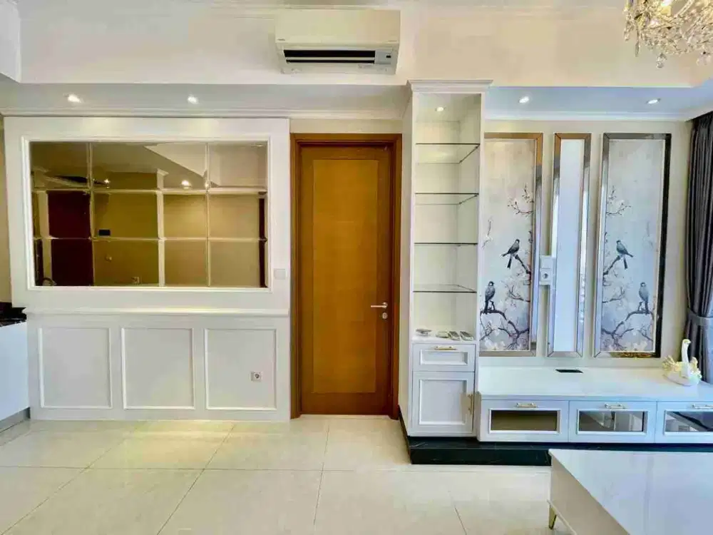 Disewakan Taman Anggrek Residences Condo 2 Bedroom Semi Furnish