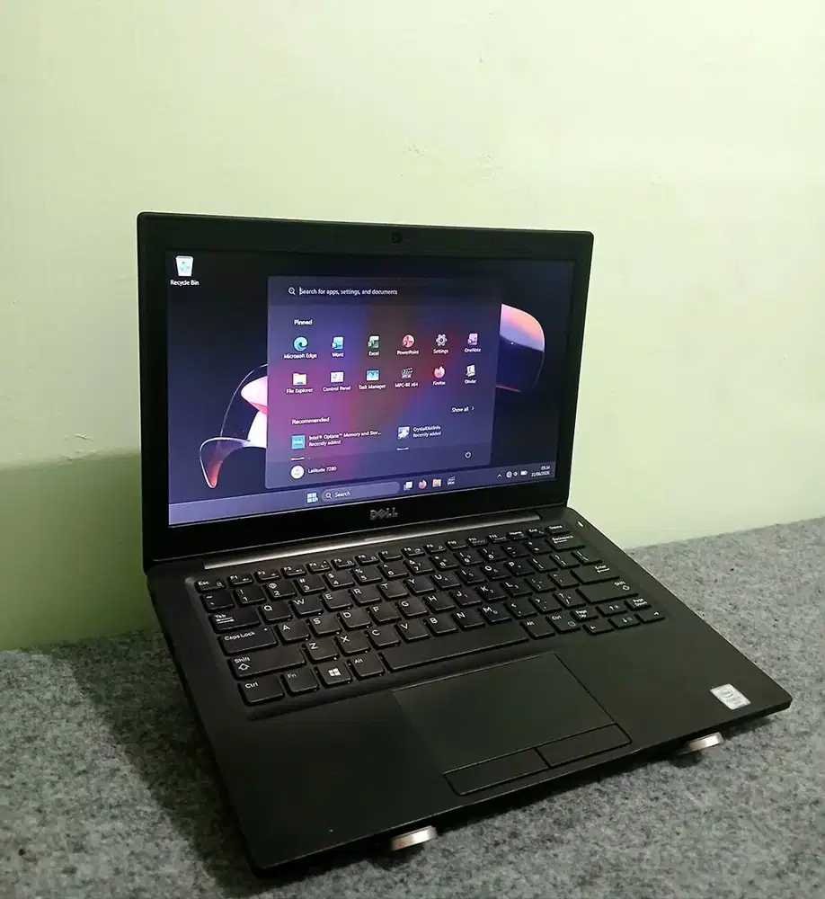 Latitude 7280 | i5-6300U | 8/256GB Windows 11 | Setara Thinkpad X270