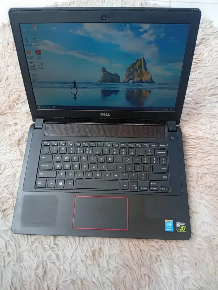 Laptop dell core i7 dual vga nvidia GTX  ram 8 ssd 256gb