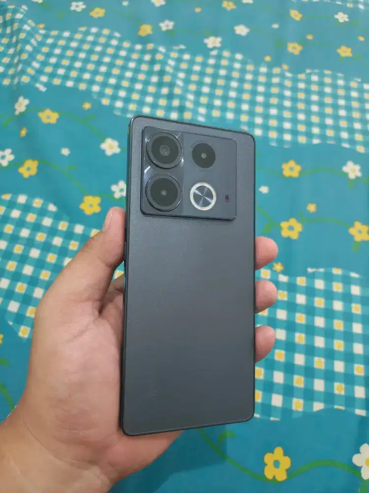 INFINIX NOTE 40 RAM 8/256