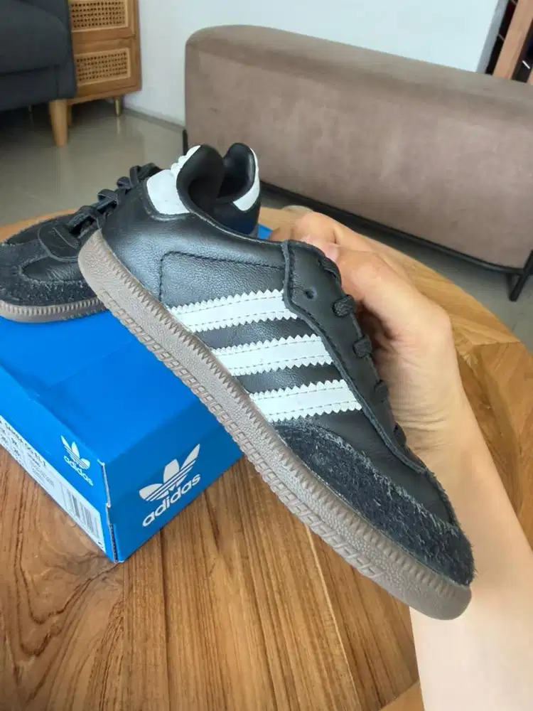 Preloved Sepatu Kids NB 530, Adidas Samba