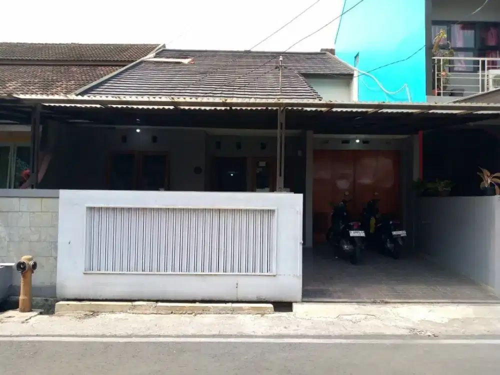 Rumah 2 Lantai Siap Huni Antapani