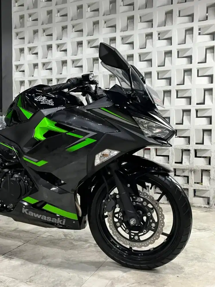 KAWASAKI NINJA 250 2019 - Chintia Mustika