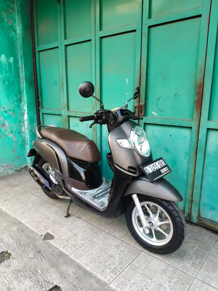 Honda Scoopy 2017