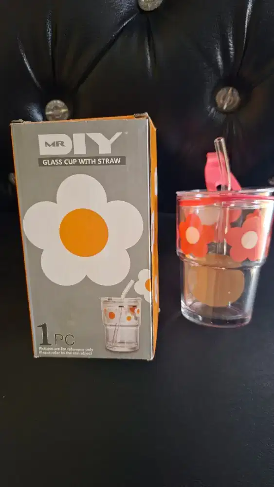 Tumbler kaca bunga daisy
