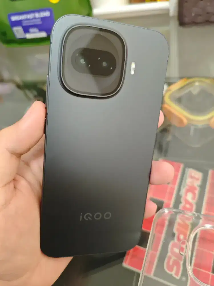 Iqoo 15r 8/256 second 99,9% mulus like new