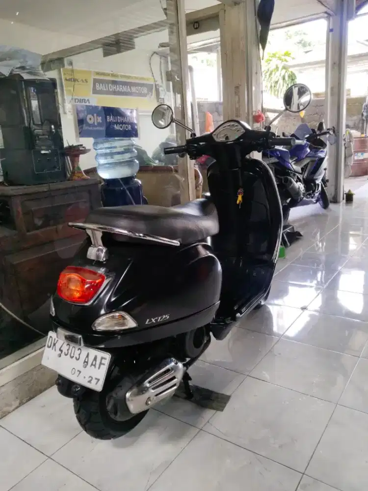 Vesva. LX. 125 CC thn. 2017 cash Bali dharma motor