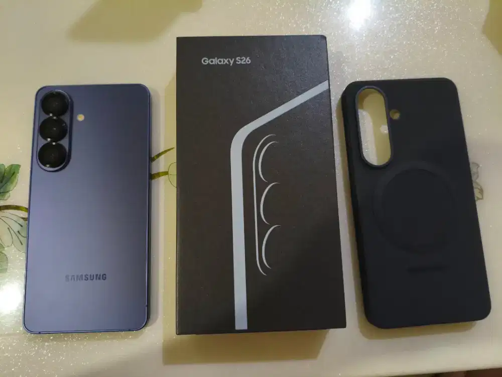Samsung S26 base  12/512 gb