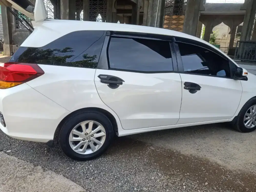 Jual mobil pri badi