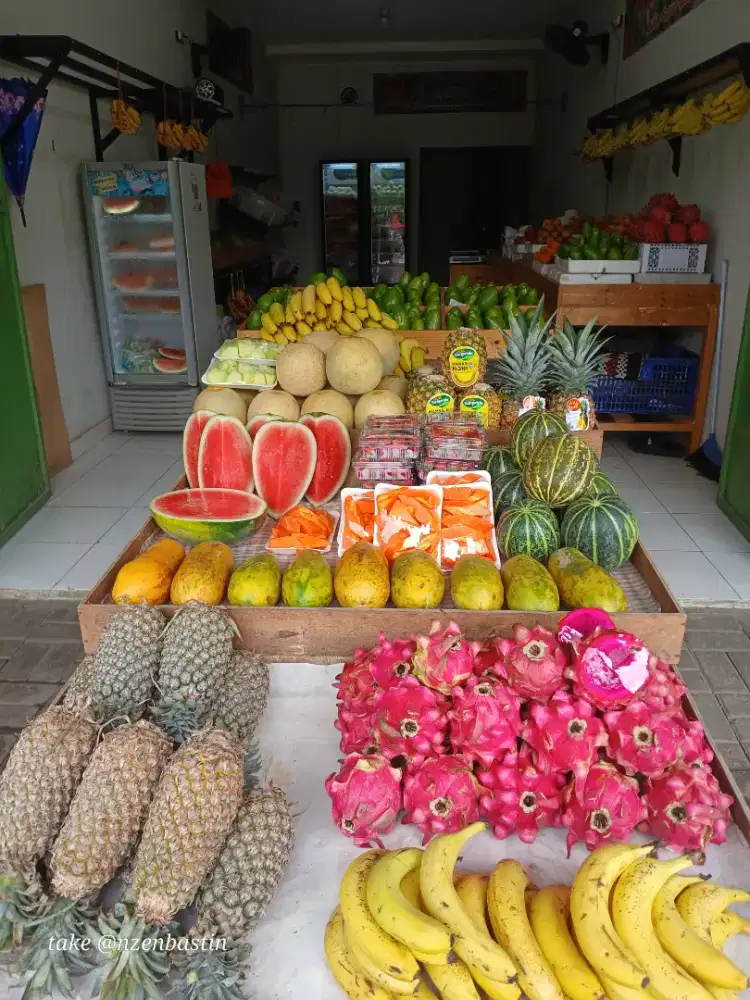 Over kontrak toko buah