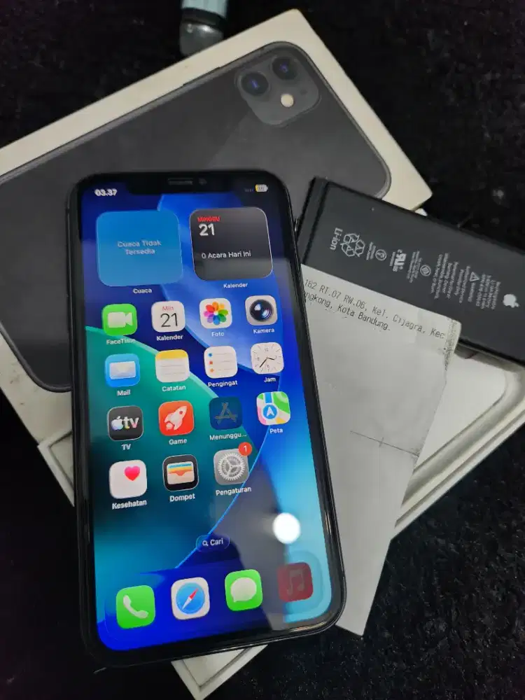Iphone 11 64Gb iBox fullset full original mulus like new no minus