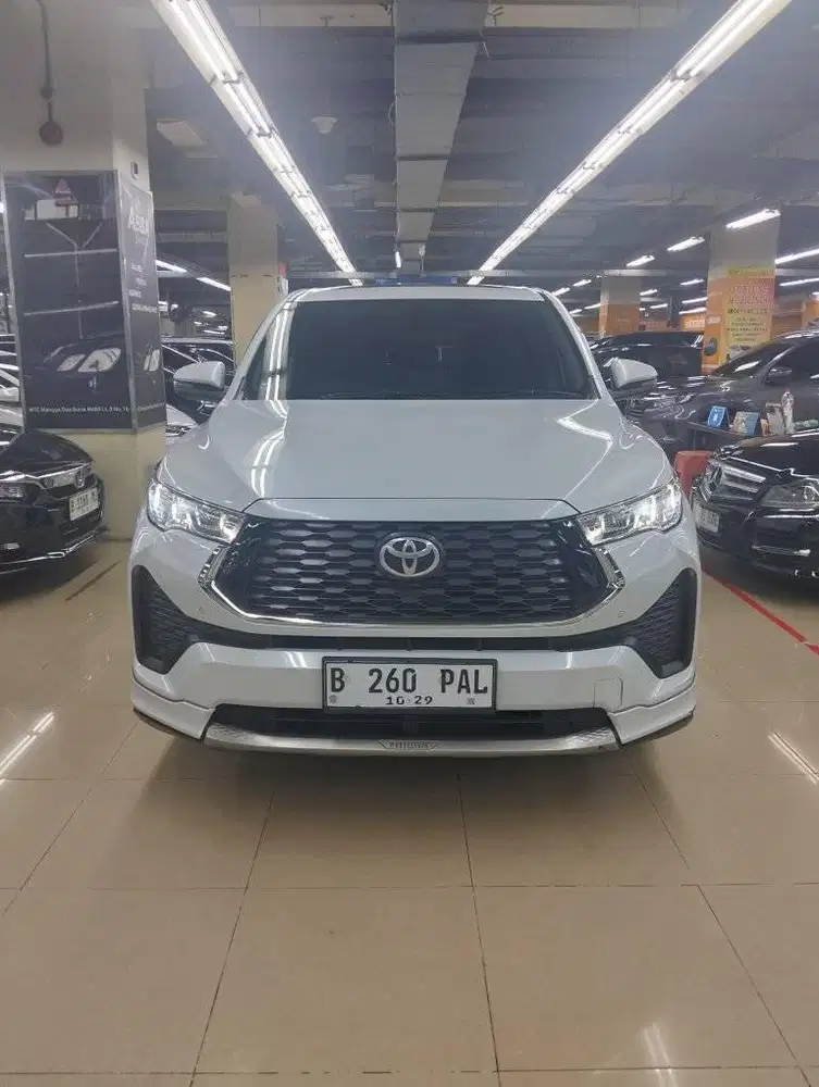 Innova ZENIX V Hybrid modelista 2024