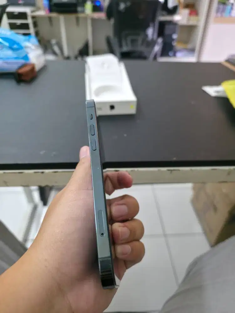 iPhone 12 Pro iBox 128GB Full Ori Bawaan Siap Gas Pakai