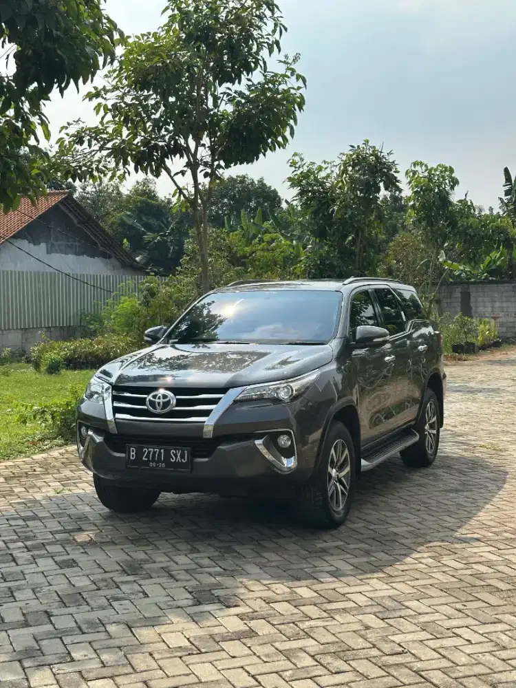 FORTUNER VRZ AT 4X2 2016 (LOW KM60RB)