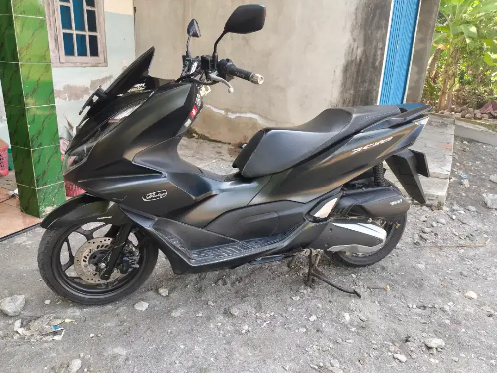 PCX 160 cbs hitam doff