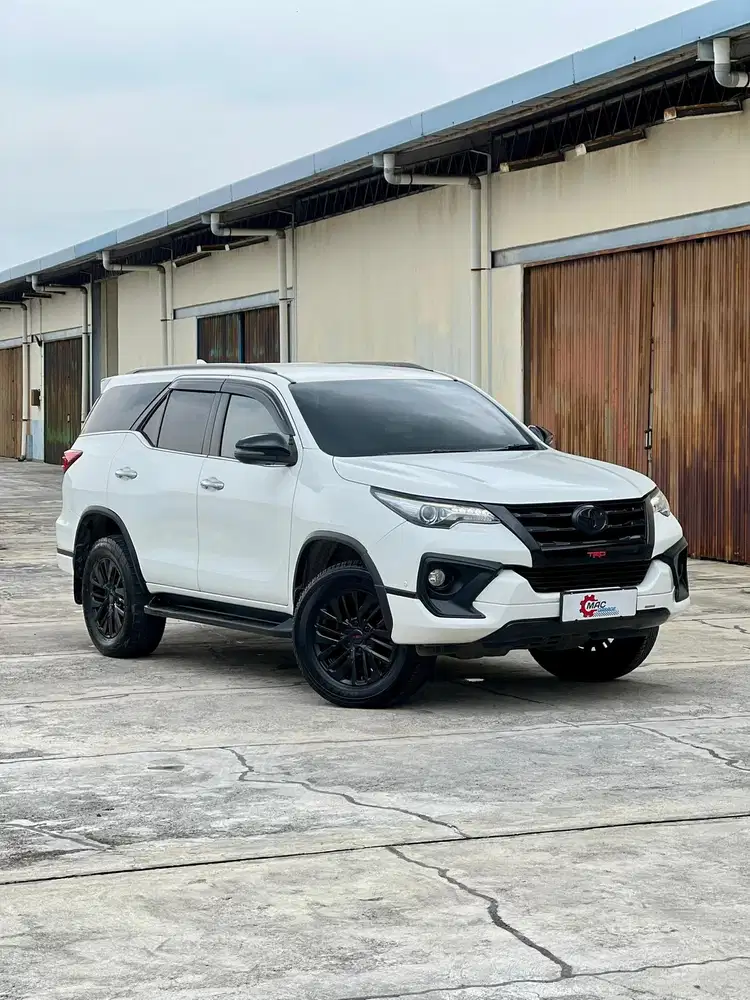 Toyota Fortuner VRZ TRD Kick Sensor 2019