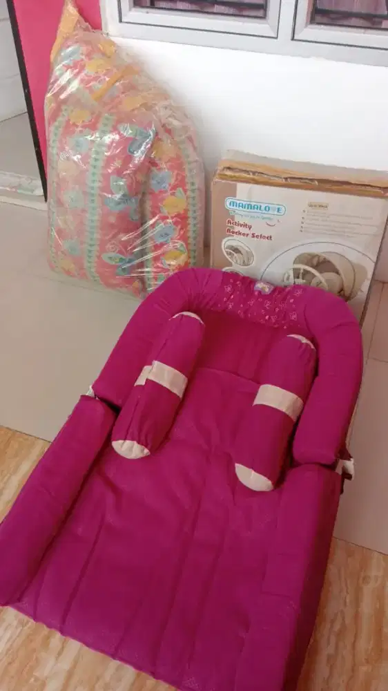DIJUAL BOUNCER BAYI DAN TEMPAT TIDUR