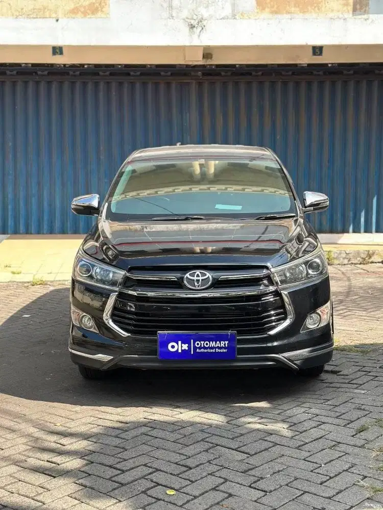 TOYOTA 2019 INNOVA VENTURE 2.4 AT HITAM
JL.RAYA KENJERAN286 OTOMART286