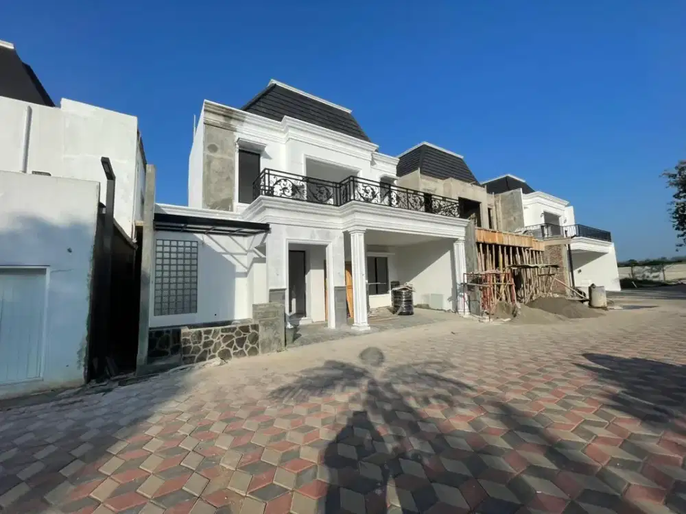 HUNIAN MEWAH KAWASAN ELIT ONE GATE SYSTEM DI PATI KOTA